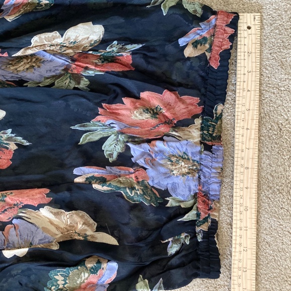 Sarah Arizona REVERSIBLE Floral Skirt Sz M - Picture 3 of 6